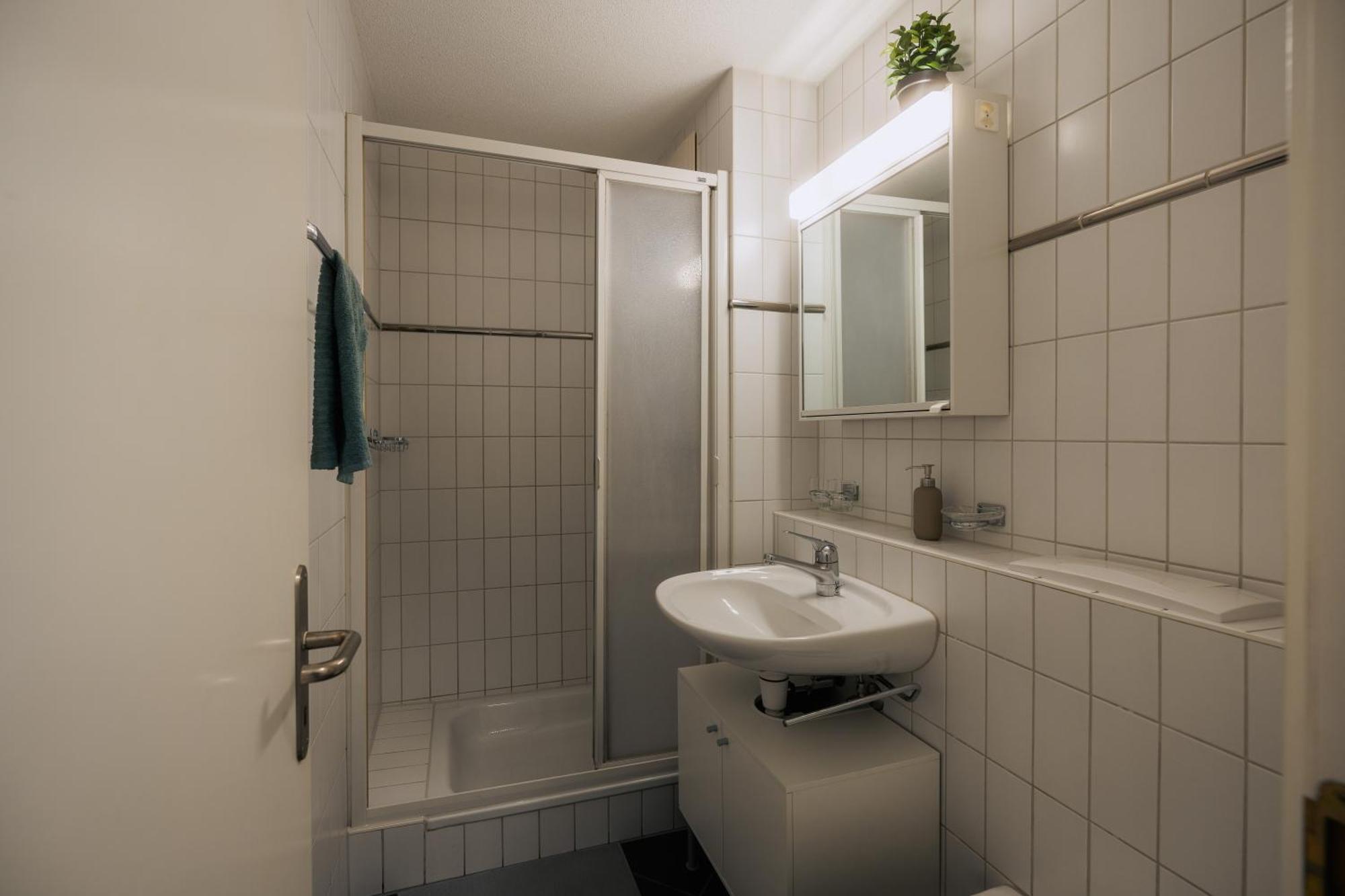 Gemuetliches Studio Im Stadtzentrum Biel Exteriör bild